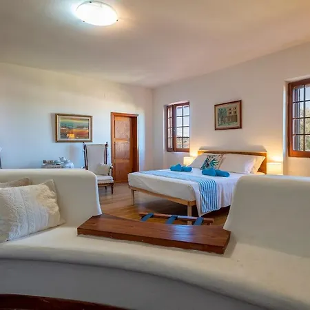 Villa Con Piscina Alghero