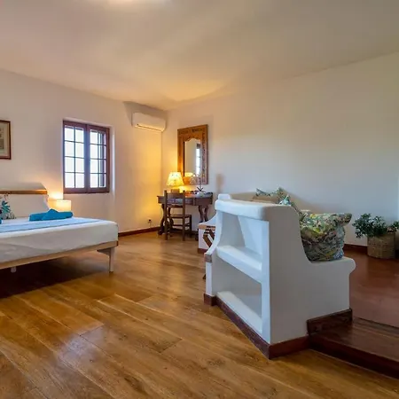 Con Piscina Villa Alghero