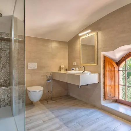 Villa Con Piscina Alghero